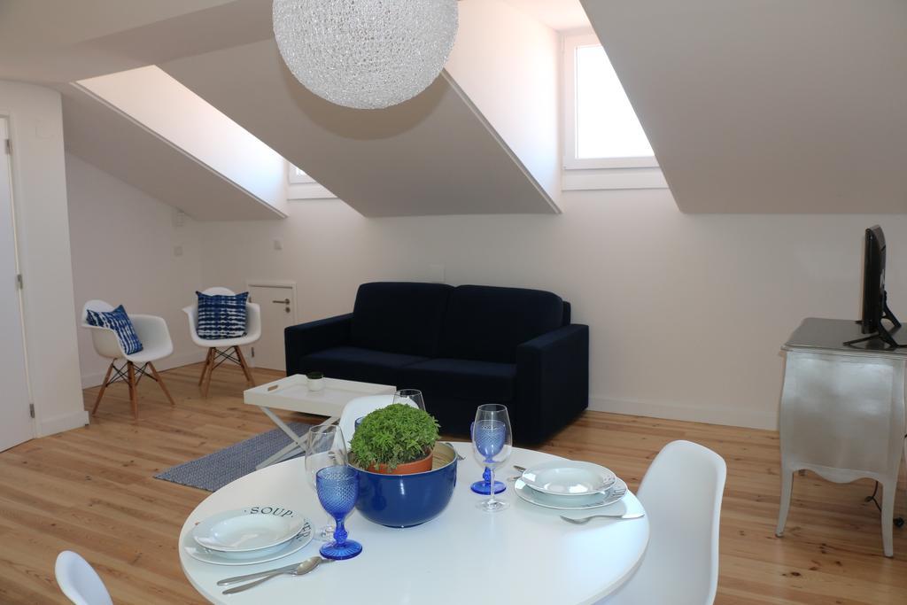 Loving Chiado Apartment Lisbon Ruang foto