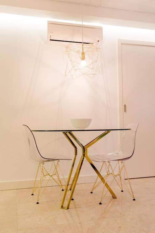 Loving Chiado Apartment Lisbon Bagian luar foto