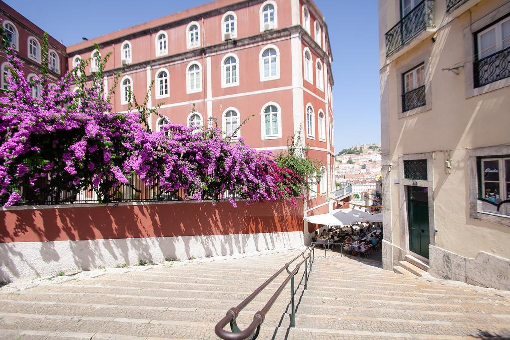 Loving Chiado Apartment Lisbon Bagian luar foto