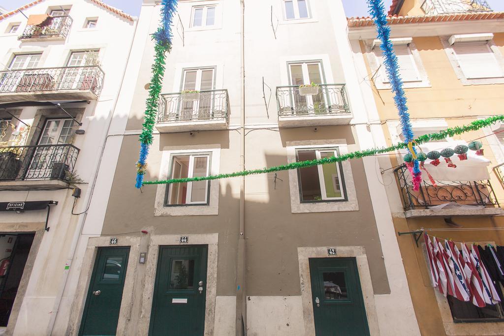 Loving Chiado Apartment Lisbon Bagian luar foto