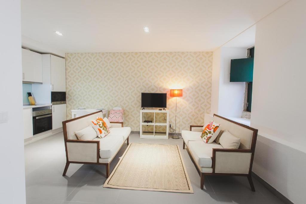 Loving Chiado Apartment Lisbon Bagian luar foto