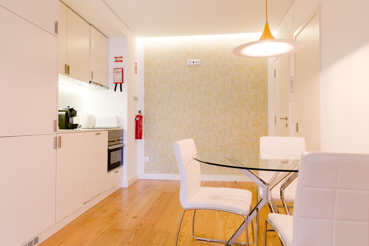 Loving Chiado Apartment Lisbon Bagian luar foto