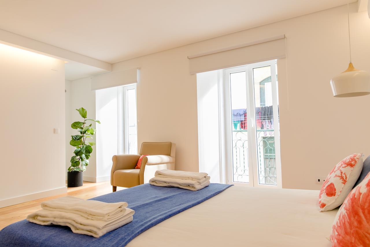 Loving Chiado Apartment Lisbon Bagian luar foto